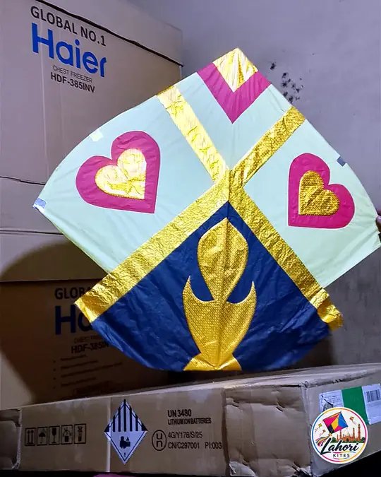 Heart design kite