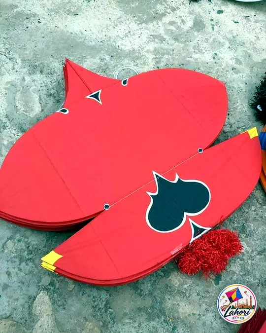 Red spade-design kites